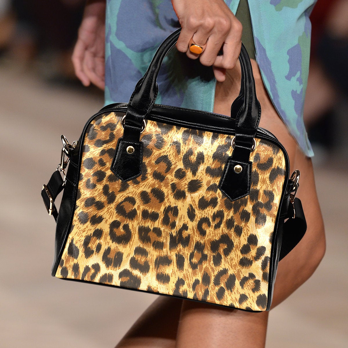 Leopard Print Shoulder Handbag