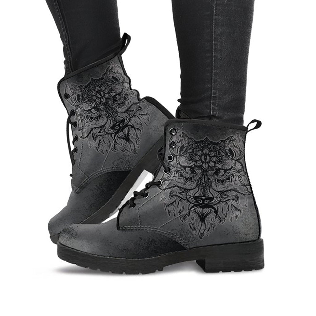 Boho Wolf women's boots alternate view