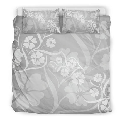 Ivory Flowers Bedding Set