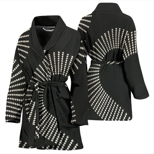 Womens Black & White Curls Bath Robe