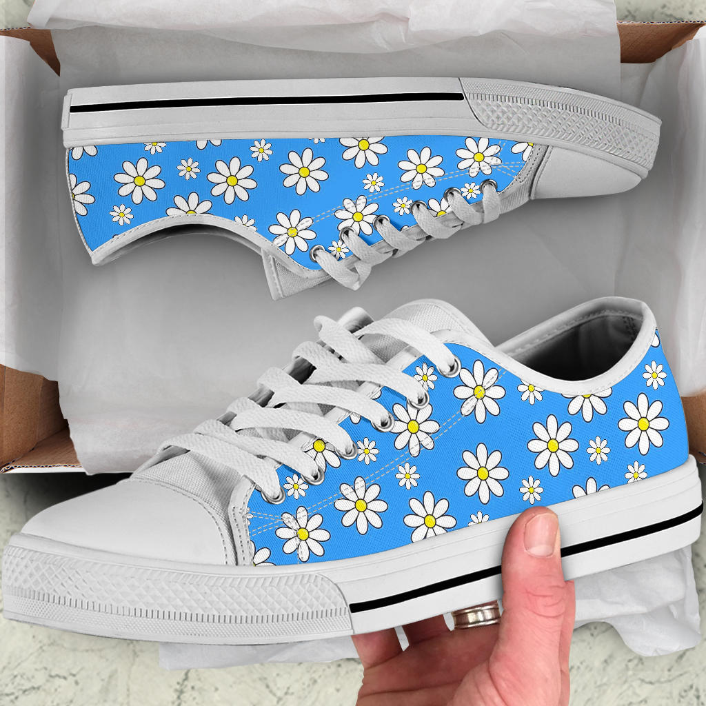 Floral Daisy Low Top Shoes – product image 5