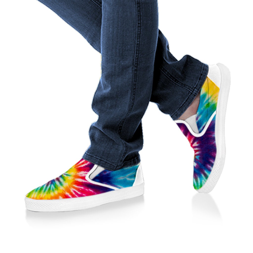 Colorful Tie Dye Spiral Print Slip On Shoes
